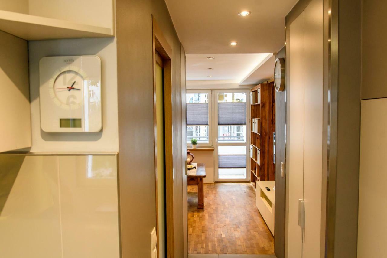 Chmielna Wood Lux Appartement Warschau Buitenkant foto